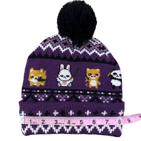 Hot Topic ~ Knife Animals Fair Isle Pom Pom Beanie ~ one size ~ NWOT - Picture 7 of 8